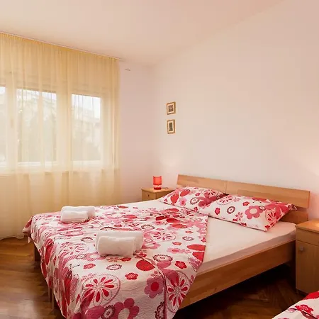 Apartment Petra