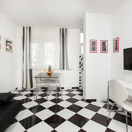 Petra Apartamento *